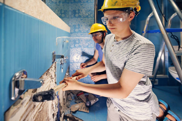 Best Mold Damage Restoration  in Jefferson, OH